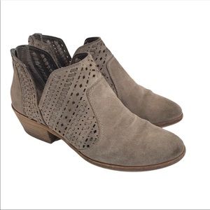 Vince Camuto Prasata Back Zip Ankle Bootie!